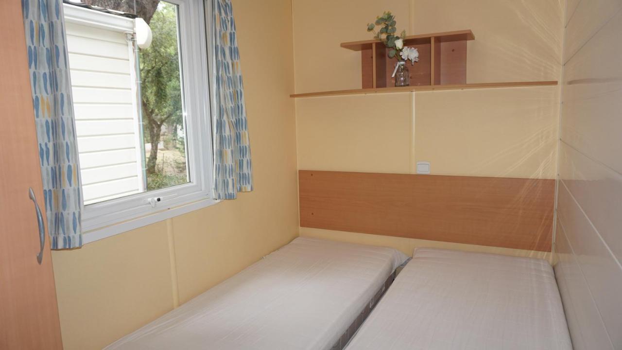 Met Buitenkeuken Op Lei Suves - Joycasa Parque de Campismo