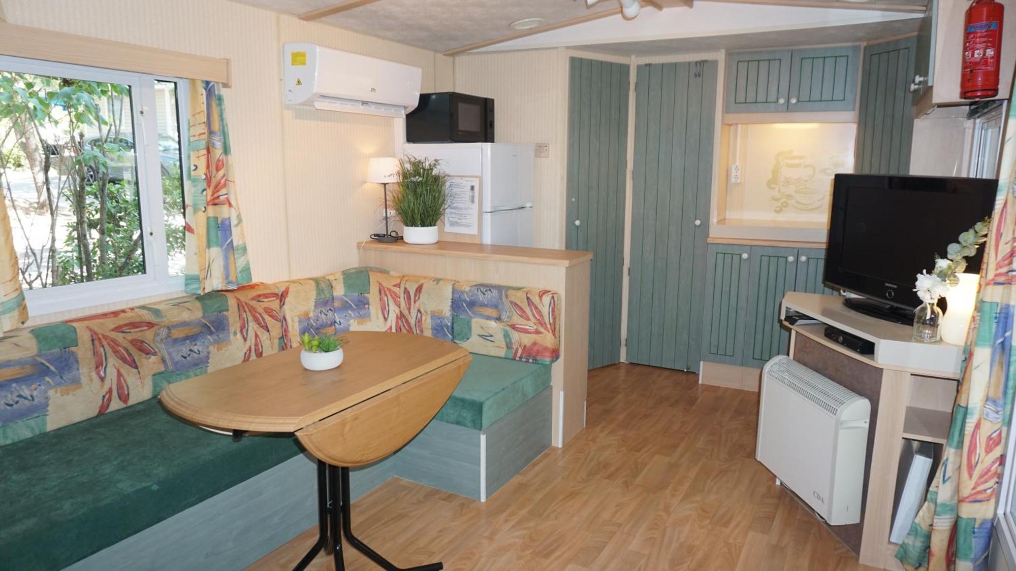 Campsite Met Buitenkeuken Op Lei Suves - Joycasa Roquebrune-sur-Argens